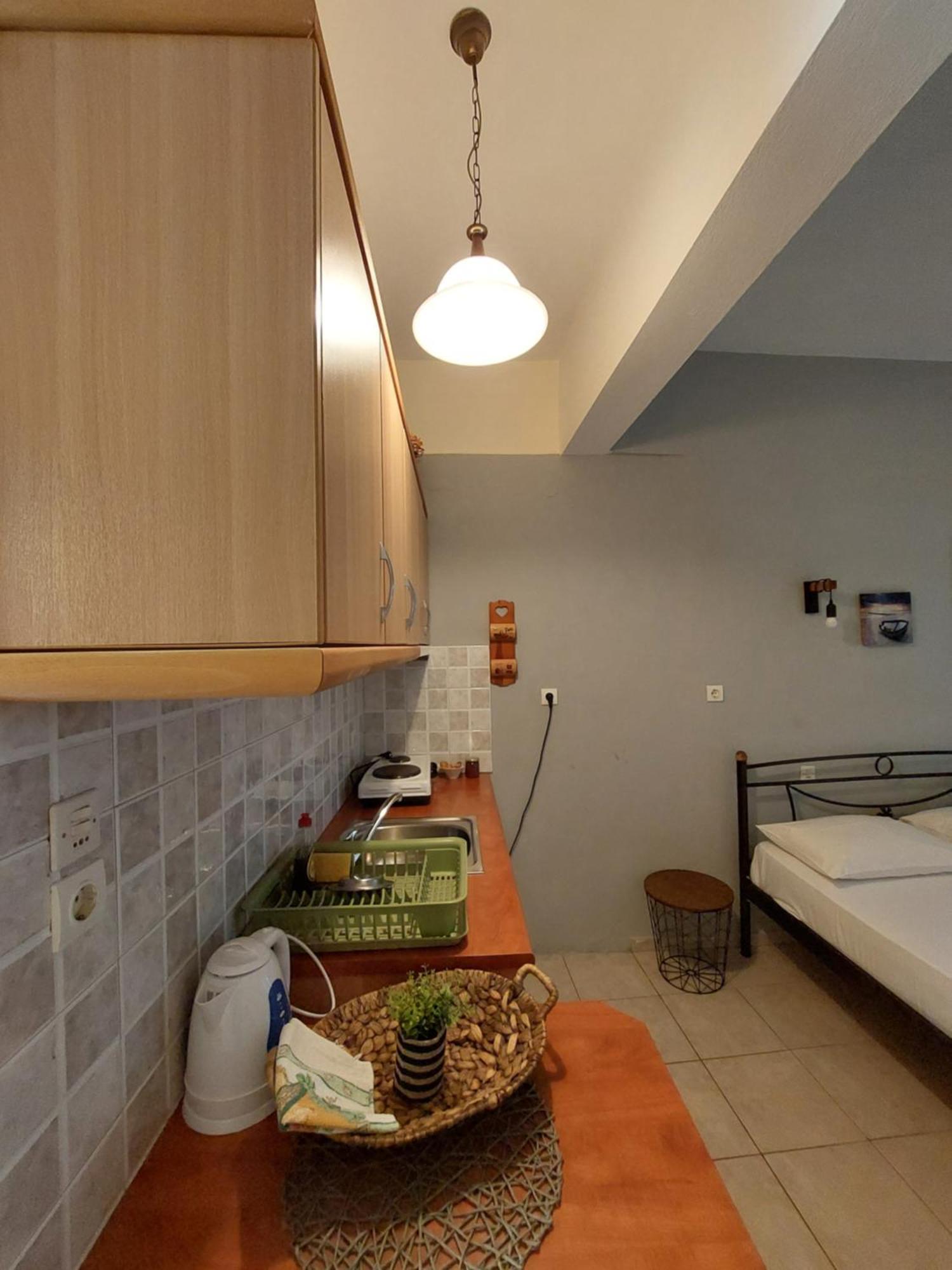 Violetta Studios & Apartments Milína Extérieur photo